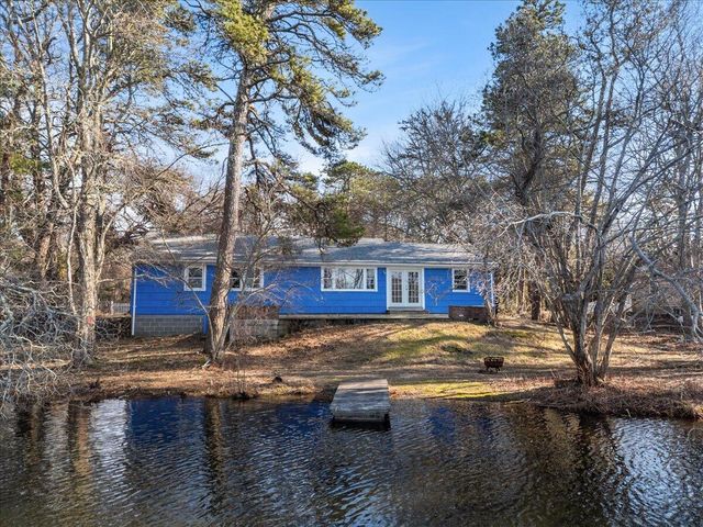 365 Phinneys Lane, Centerville, MA 02632