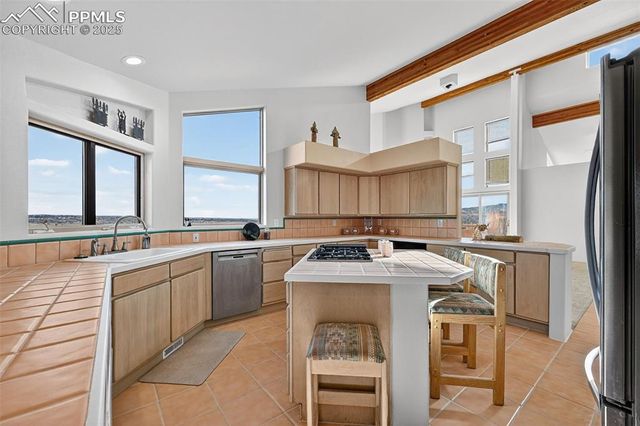 133 Crystal Hills Boulevard, Manitou Springs, CO 80829