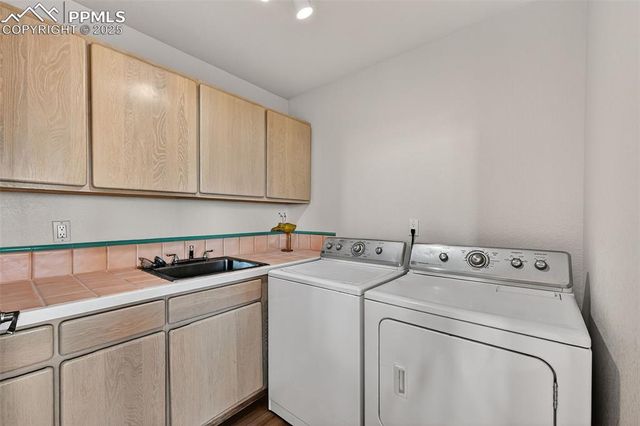 133 Crystal Hills Boulevard, Manitou Springs, CO 80829