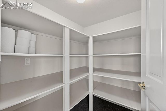 133 Crystal Hills Boulevard, Manitou Springs, CO 80829