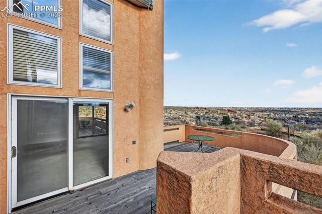 133 Crystal Hills Boulevard, Manitou Springs, CO 80829