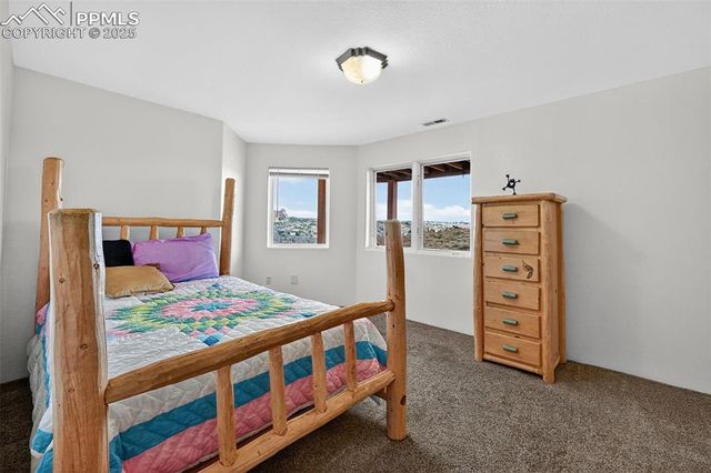 133 Crystal Hills Boulevard, Manitou Springs, CO 80829