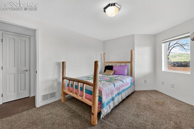 133 Crystal Hills Boulevard, Manitou Springs, CO 80829