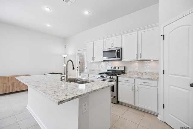 18303 Dove Hollow Dr, Prairieville, LA 70769