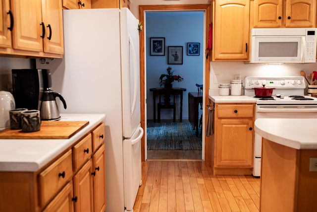 7 Sebring Road, South Burlington, VT 05403