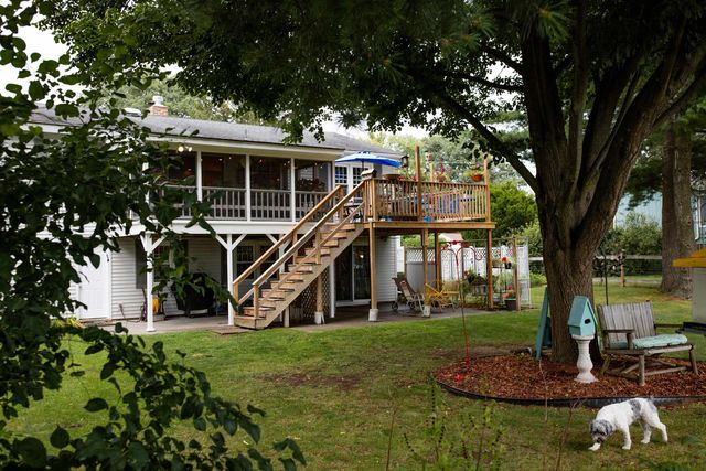 7 Sebring Road, South Burlington, VT 05403