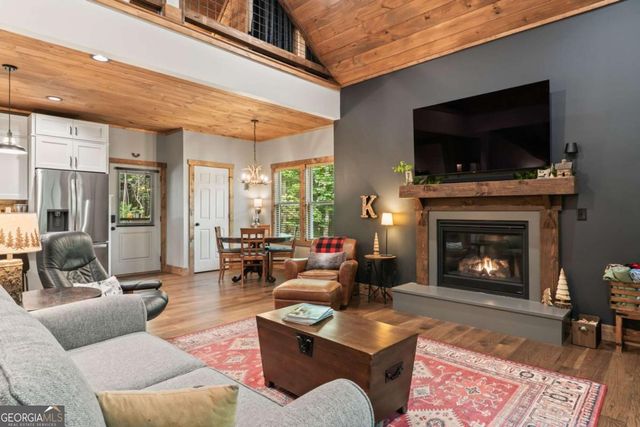 167 Trails End Ridge, Ellijay, GA 30540