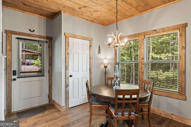 167 Trails End Ridge, Ellijay, GA 30540