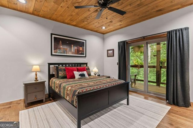167 Trails End Ridge, Ellijay, GA 30540