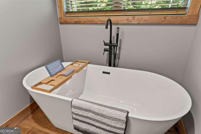 167 Trails End Ridge, Ellijay, GA 30540
