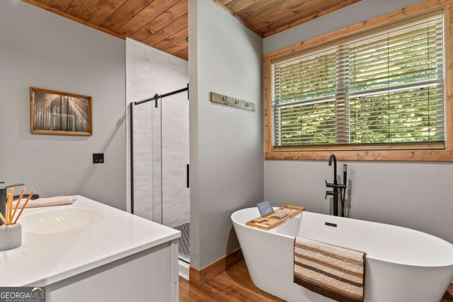 167 Trails End Ridge, Ellijay, GA 30540