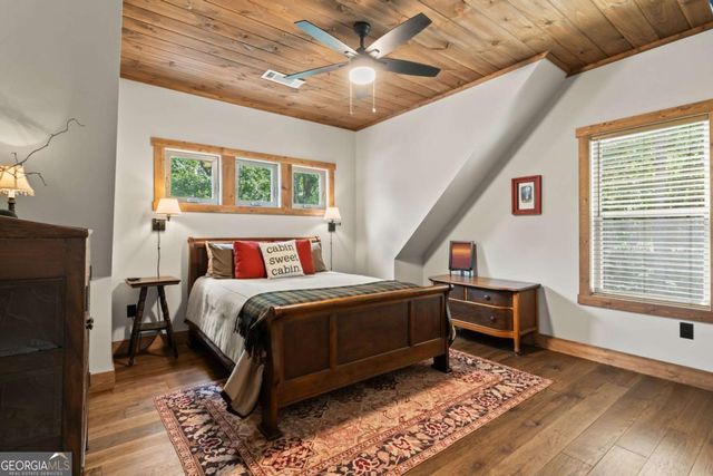 167 Trails End Ridge, Ellijay, GA 30540
