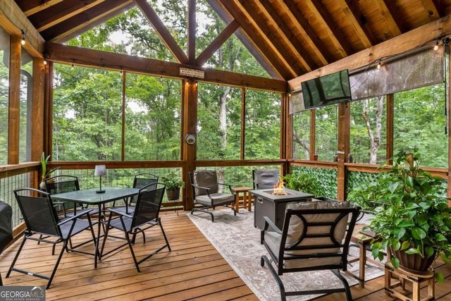 167 Trails End Ridge, Ellijay, GA 30540