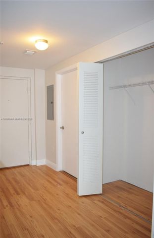 3339 Virginia St 207, Miami, FL 33133