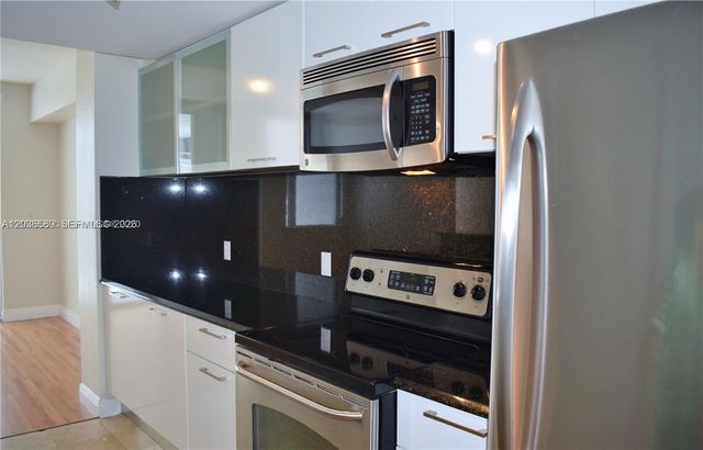 3339 Virginia St 207, Miami, FL 33133