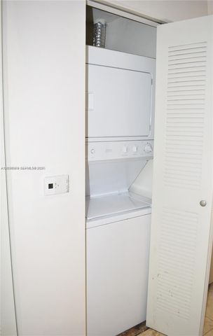 3339 Virginia St 207, Miami, FL 33133