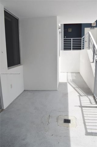 3339 Virginia St 207, Miami, FL 33133