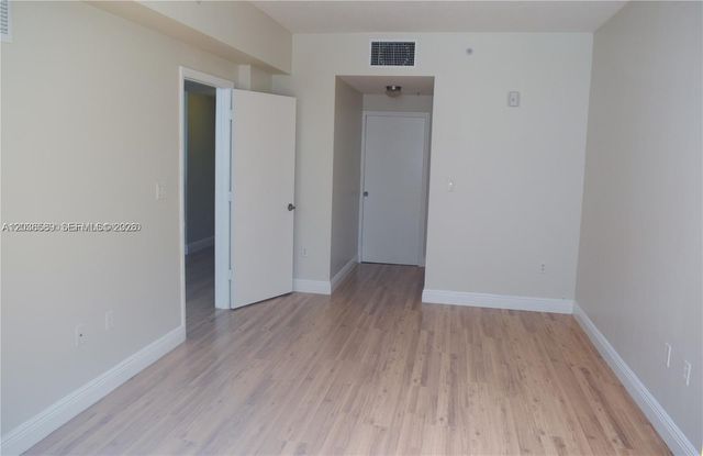 3339 Virginia St 207, Miami, FL 33133