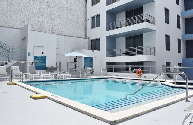 3339 Virginia St 207, Miami, FL 33133