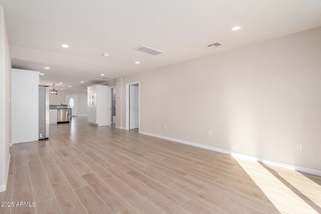 315 W RIVIERA Drive, Tempe, AZ 85282