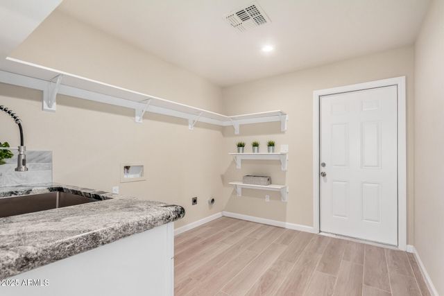 315 W RIVIERA Drive, Tempe, AZ 85282