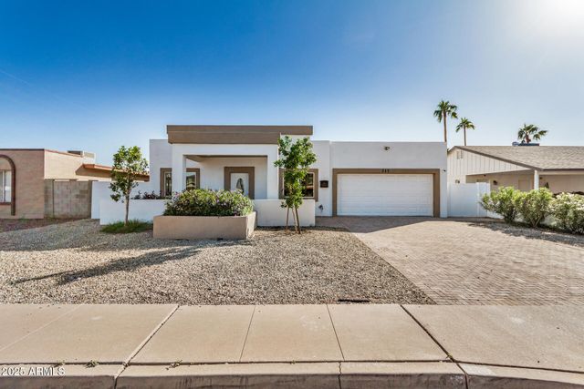 315 W RIVIERA Drive, Tempe, AZ 85282