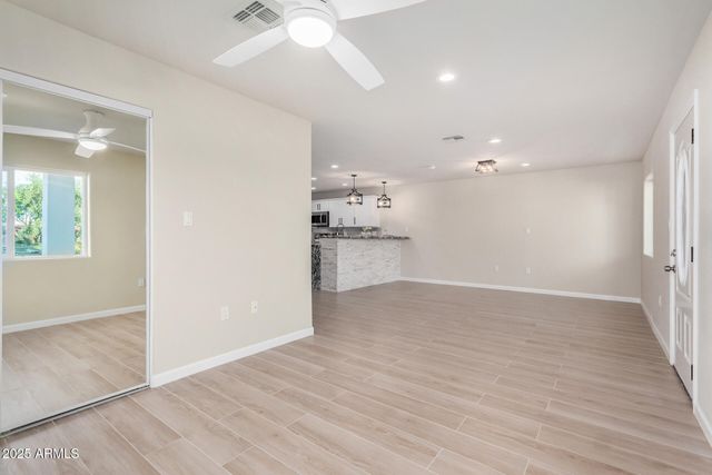 315 W RIVIERA Drive, Tempe, AZ 85282