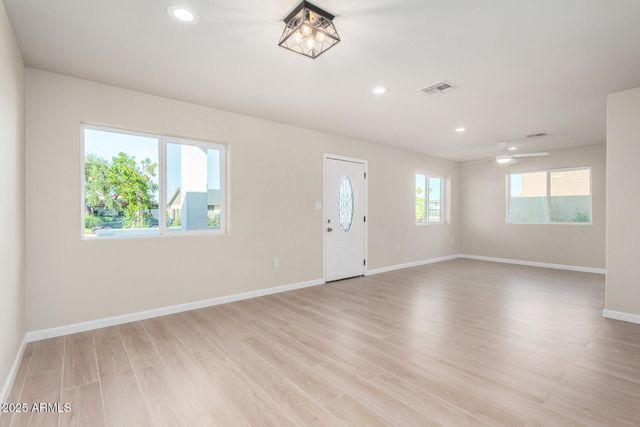 315 W RIVIERA Drive, Tempe, AZ 85282