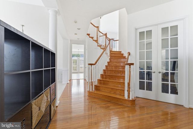 8305 ALLERDALE CT, Lorton, VA 22079