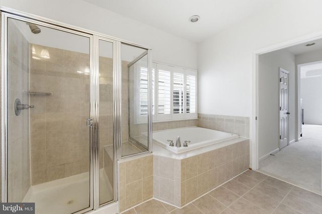8305 ALLERDALE CT, Lorton, VA 22079