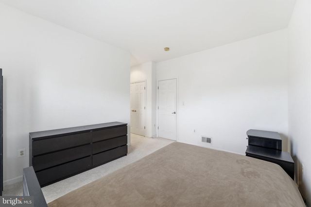 8305 ALLERDALE CT, Lorton, VA 22079