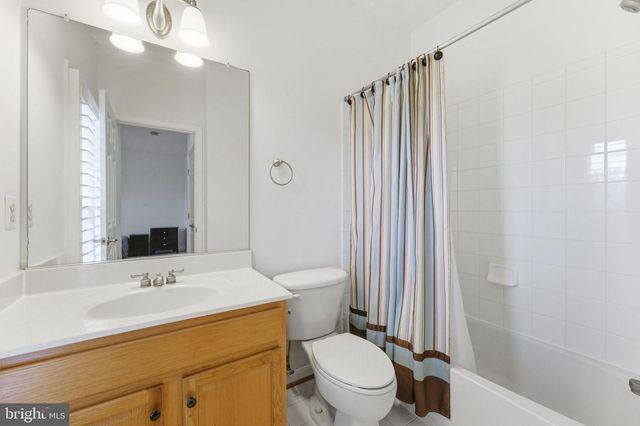8305 ALLERDALE CT, Lorton, VA 22079