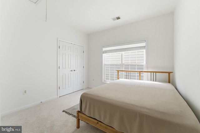 8305 ALLERDALE CT, Lorton, VA 22079