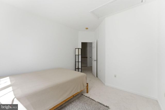 8305 ALLERDALE CT, Lorton, VA 22079