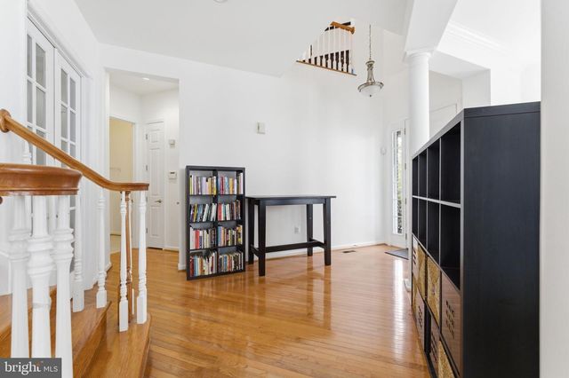 8305 ALLERDALE CT, Lorton, VA 22079