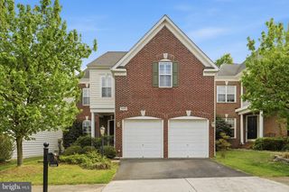 8305 ALLERDALE CT, Lorton, VA 22079