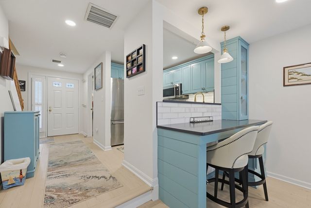 66 Westcliff Dr. 0, Plymouth, MA 02360