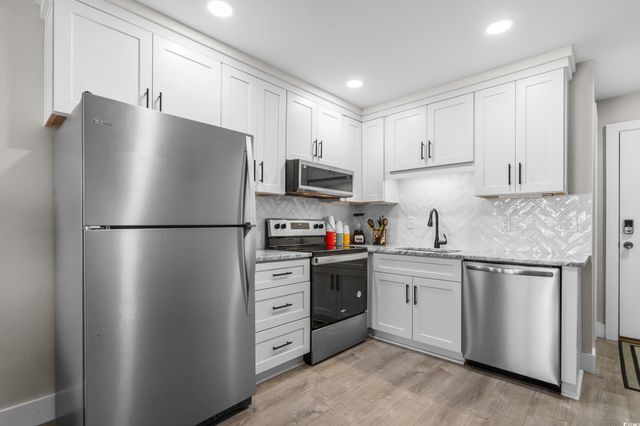 9560 Shore Dr Unit 1J, Myrtle Beach, SC 29572