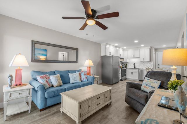 9560 Shore Dr Unit 1J, Myrtle Beach, SC 29572