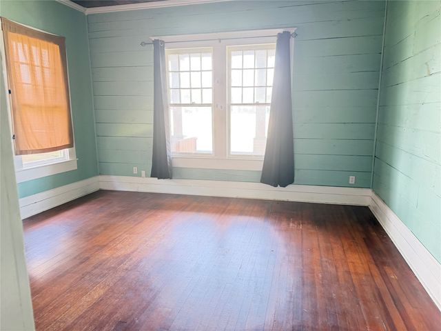 511 N Beaton Street, Corsicana, TX 75110