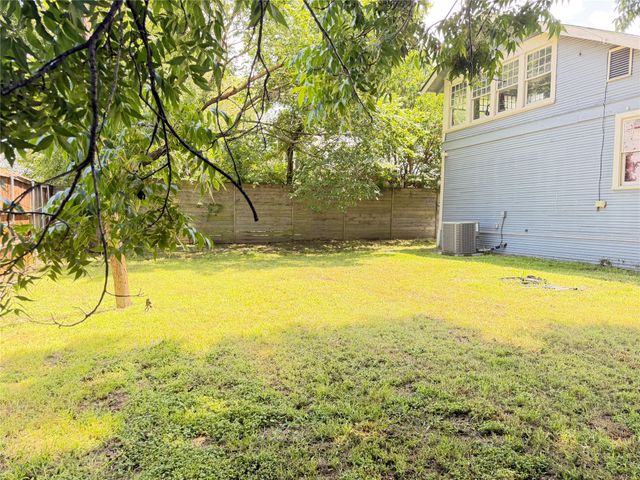 511 N Beaton Street, Corsicana, TX 75110