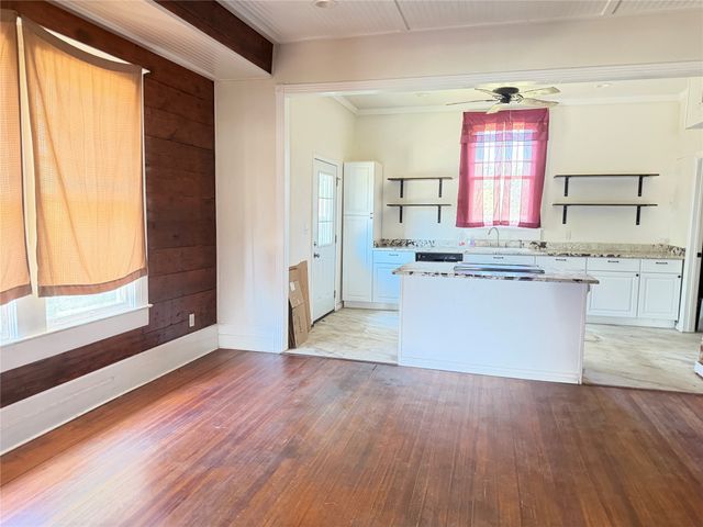 511 N Beaton Street, Corsicana, TX 75110
