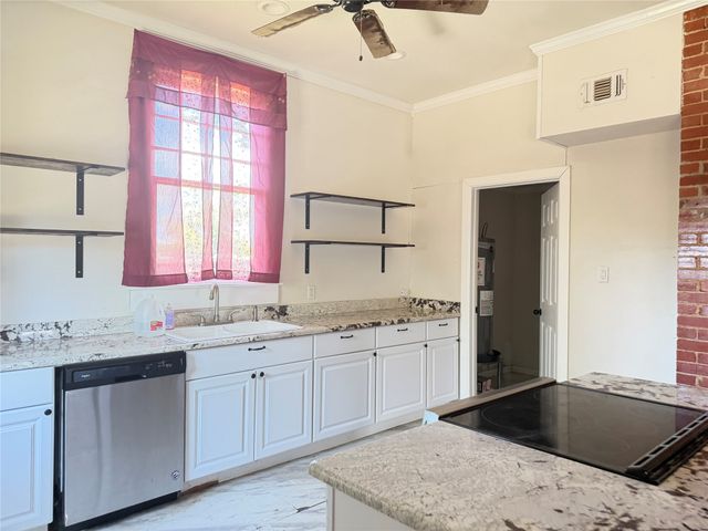 511 N Beaton Street, Corsicana, TX 75110