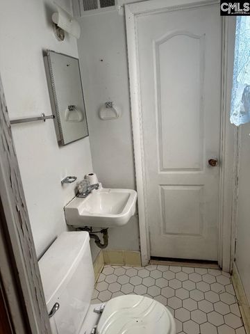 900 Cindy dr Drive, Columbia, SC 29203