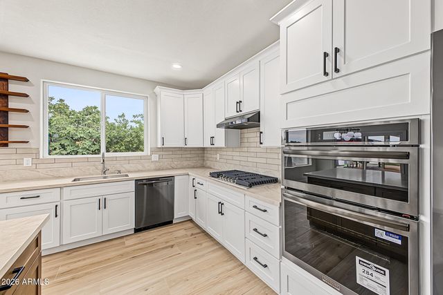 11103 W ASHLAND Way, Avondale, AZ 85392