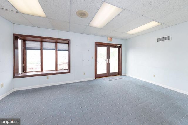 1160 E LANDIS AVE, Vineland, NJ 08360