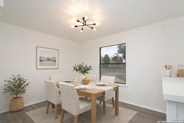 110 Tropicana, San Antonio, TX 78242