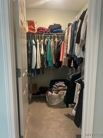 902 Carriage Lane, West Seneca, NY 14224