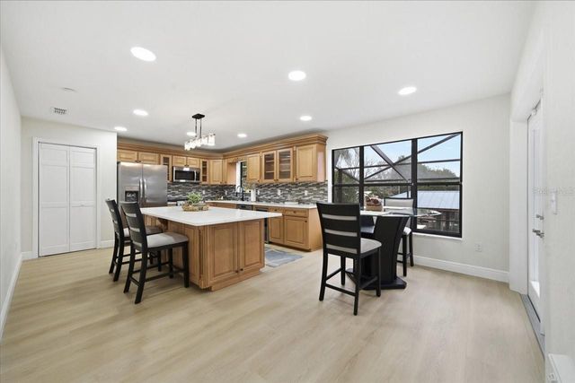 1821 NW 20TH AVENUE, Crystal River, FL 34428