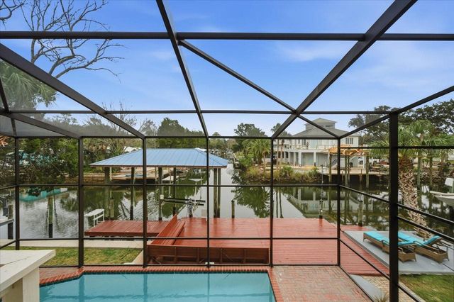 1821 NW 20TH AVENUE, Crystal River, FL 34428